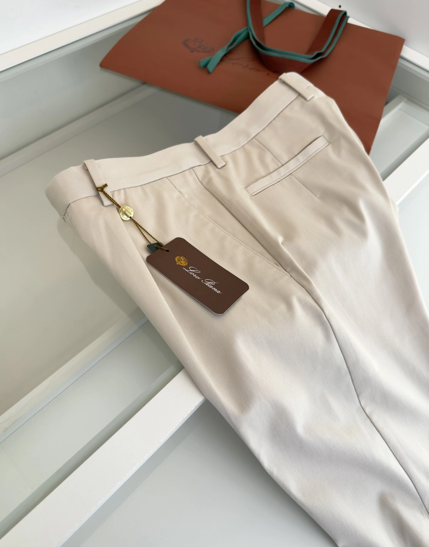 &wg.luxury- 8oro Pi191 3colour item:E-F000B0897-3H